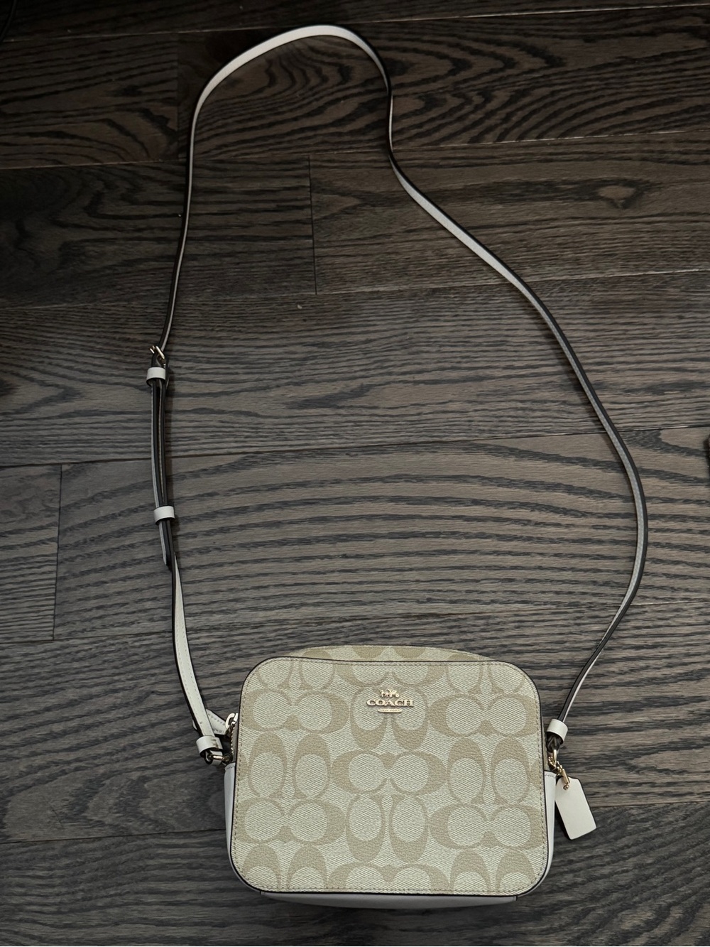Coach beige crossbody bag with adjustable strap BRAND NEW #coach #preppy #minima